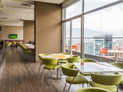 Hampton By Hilton Medellín